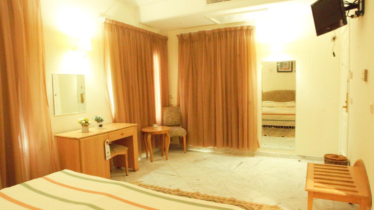 Hotel Lafayette Tunis Eksteriør bilde